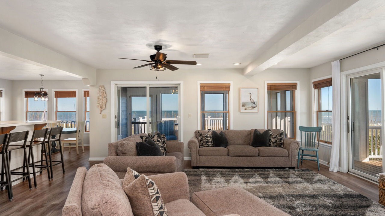 Photo of Livingroom in Carolina Dunes