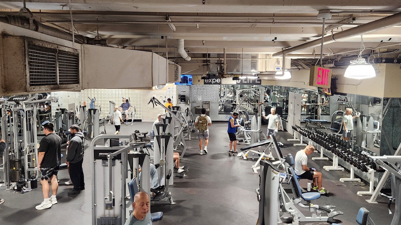 Photo of Others in Downtown Honolulu
