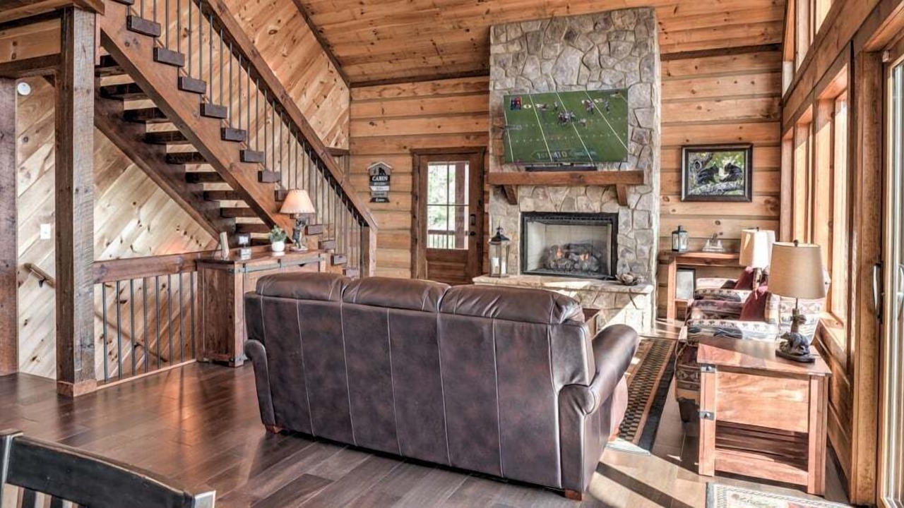Photo of Livingroom in Raccoon Ridge