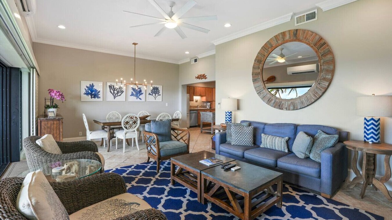 Photo of Livingroom in Wailua