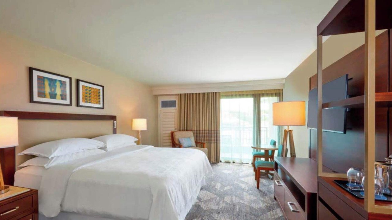 Photo of Bedroom in Poipu