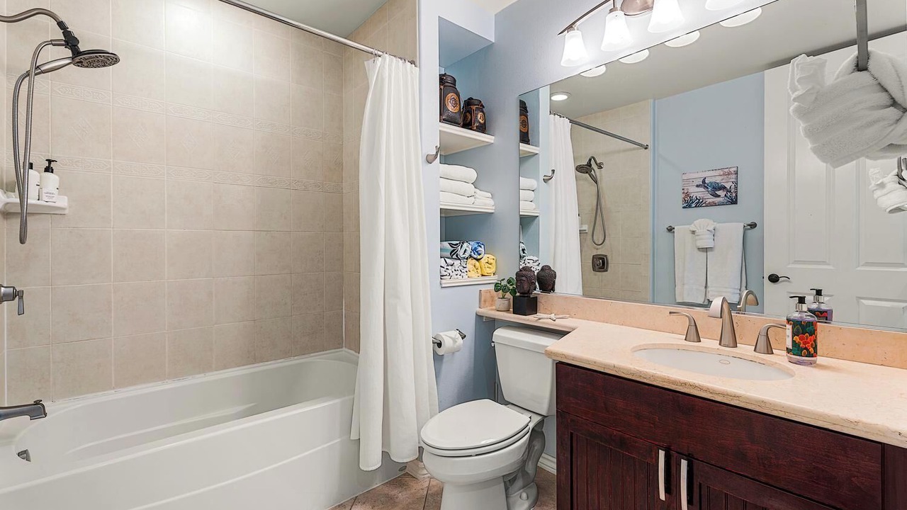Photo of Bathroom in Waikoloa