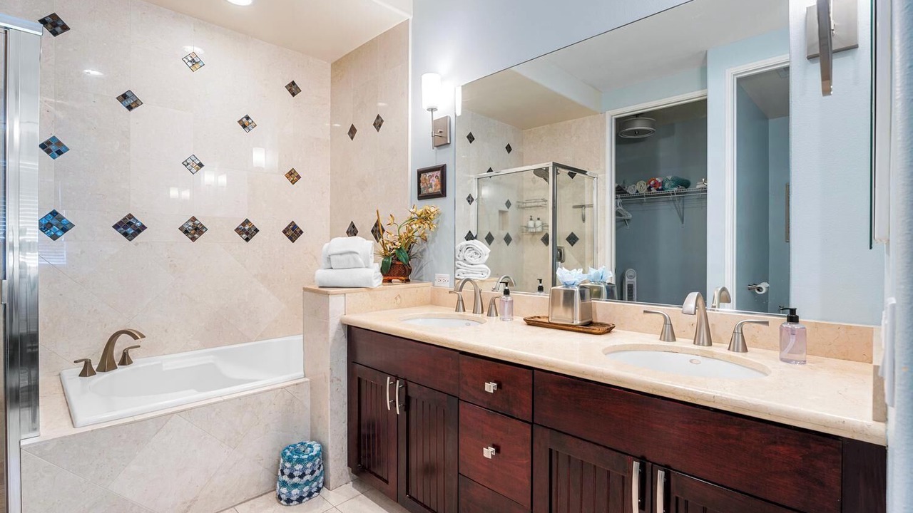 Photo of Bathroom in Waikoloa