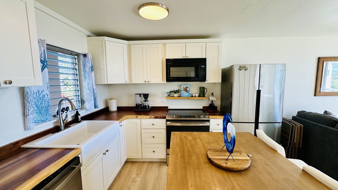Photo of Kitchen in Historic Kailua Village