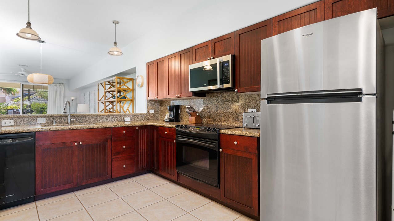 Photo of Kitchen in Waikoloa
