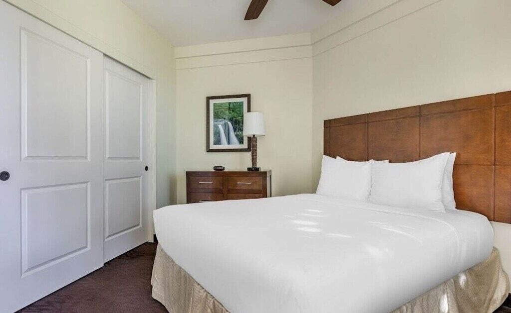 Photo of Bedroom in Poipu