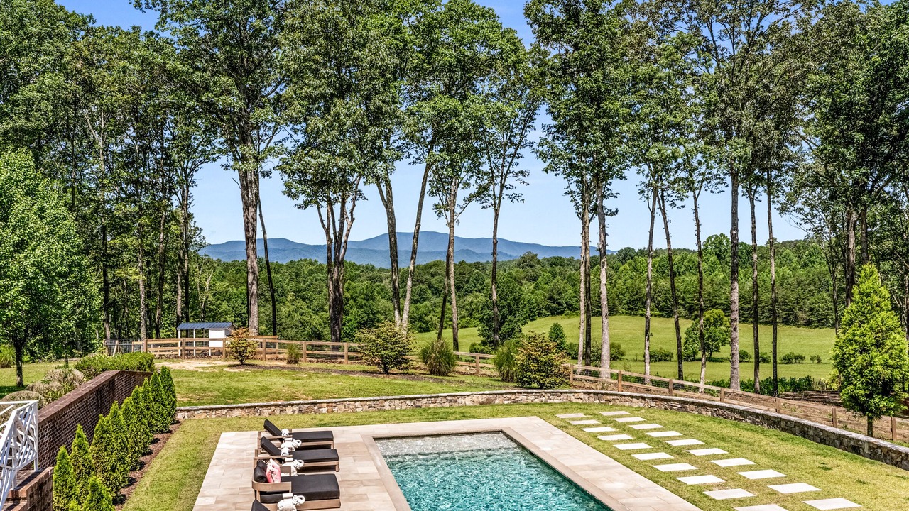 Photo of Outdoor in Blue Ridge