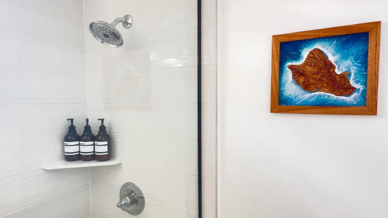 Photo of Bathroom in Waikiki