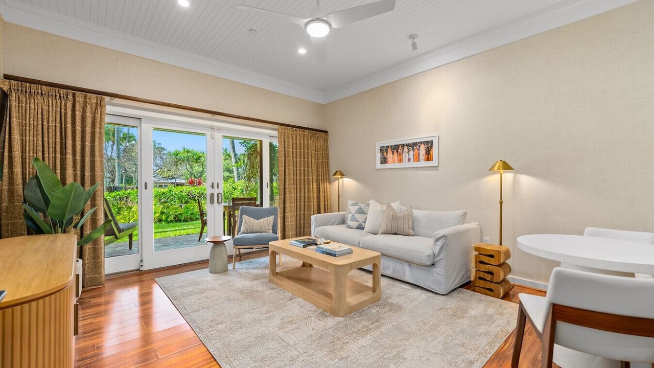 Photo of Livingroom in Kahuku