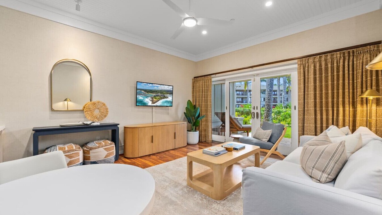 Photo of Livingroom in Kahuku