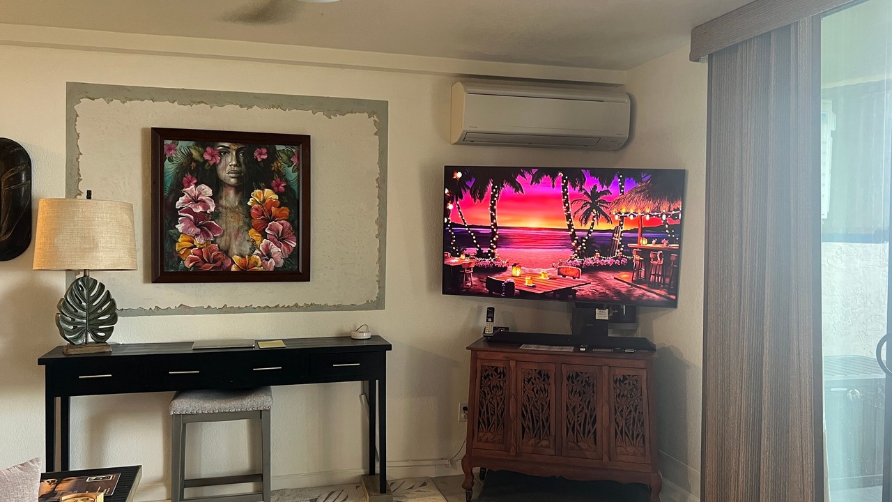Photo of Livingroom in Historic Kailua Village