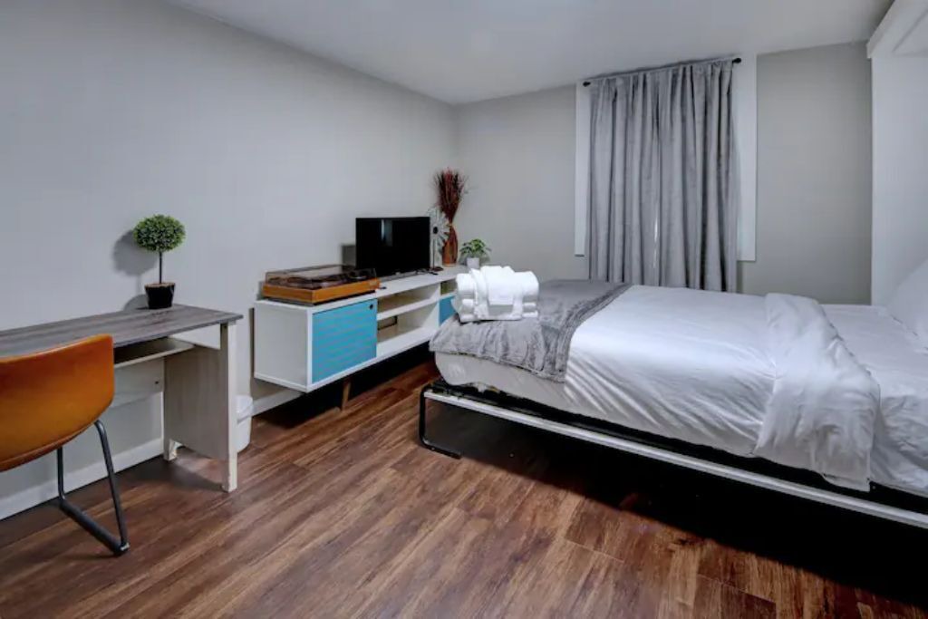 Photo of Bedroom in Central Colorado Springs
