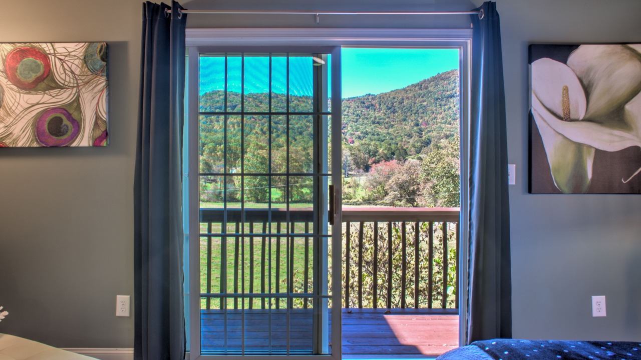 Photo of Patio Balcony in Asheville