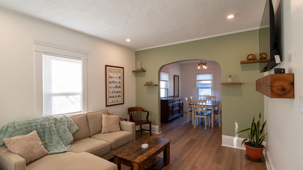 Photo of Livingroom in Rocky River