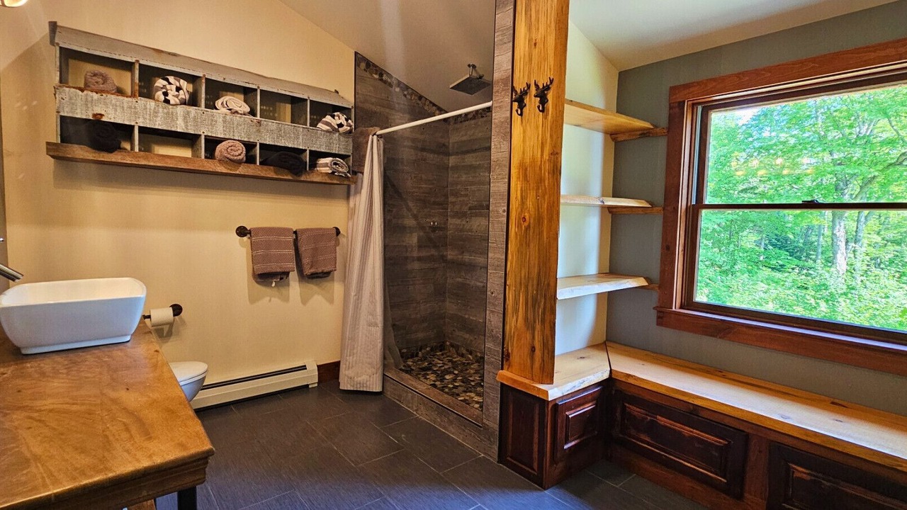 Photo of Bathroom in Rockwood