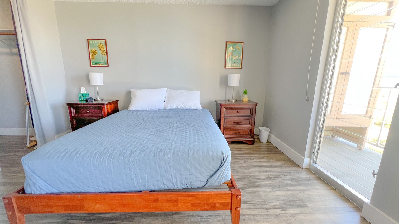 Photo of Bedroom in Waikiki