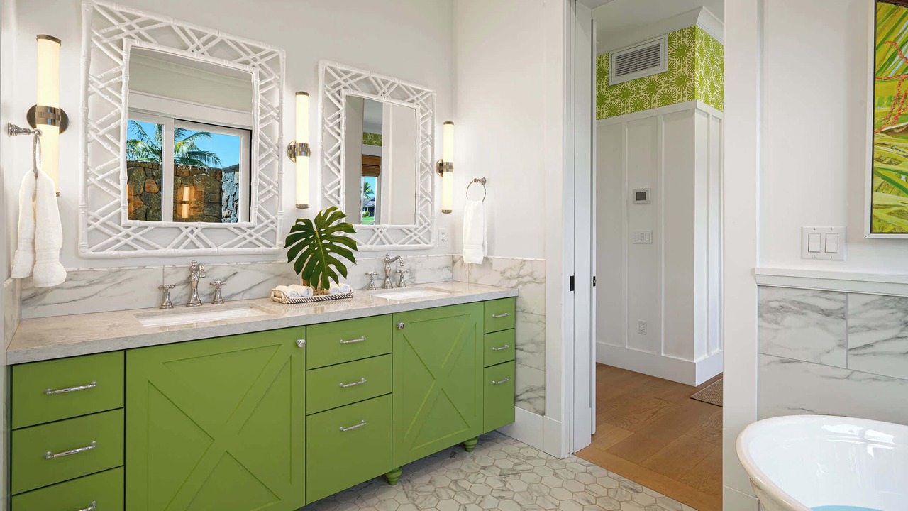 Photo of Bathroom in Poipu
