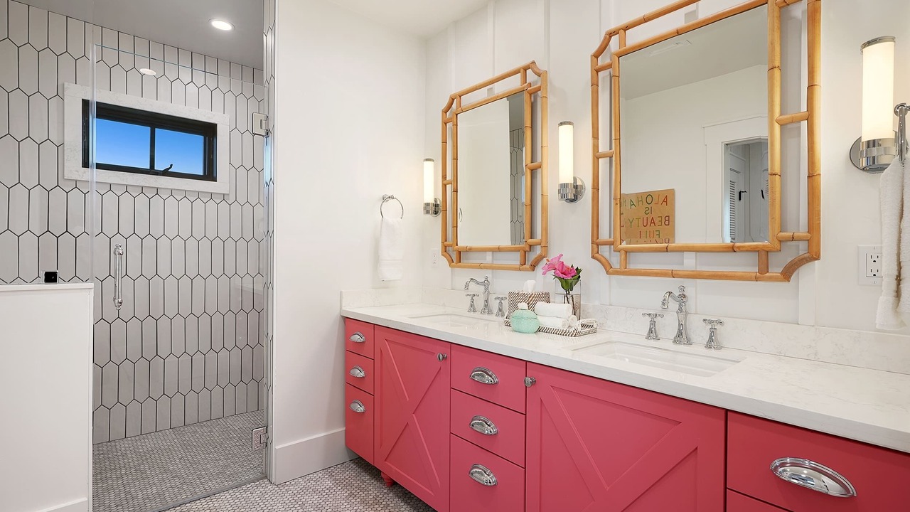 Photo of Bathroom in Poipu