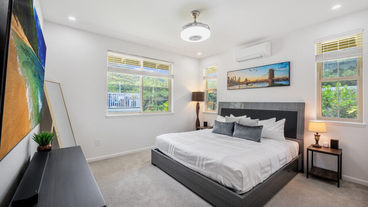 Photo of Bedroom in Makaha Valley