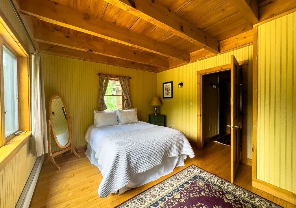 Photo of Bedroom in Caratunk