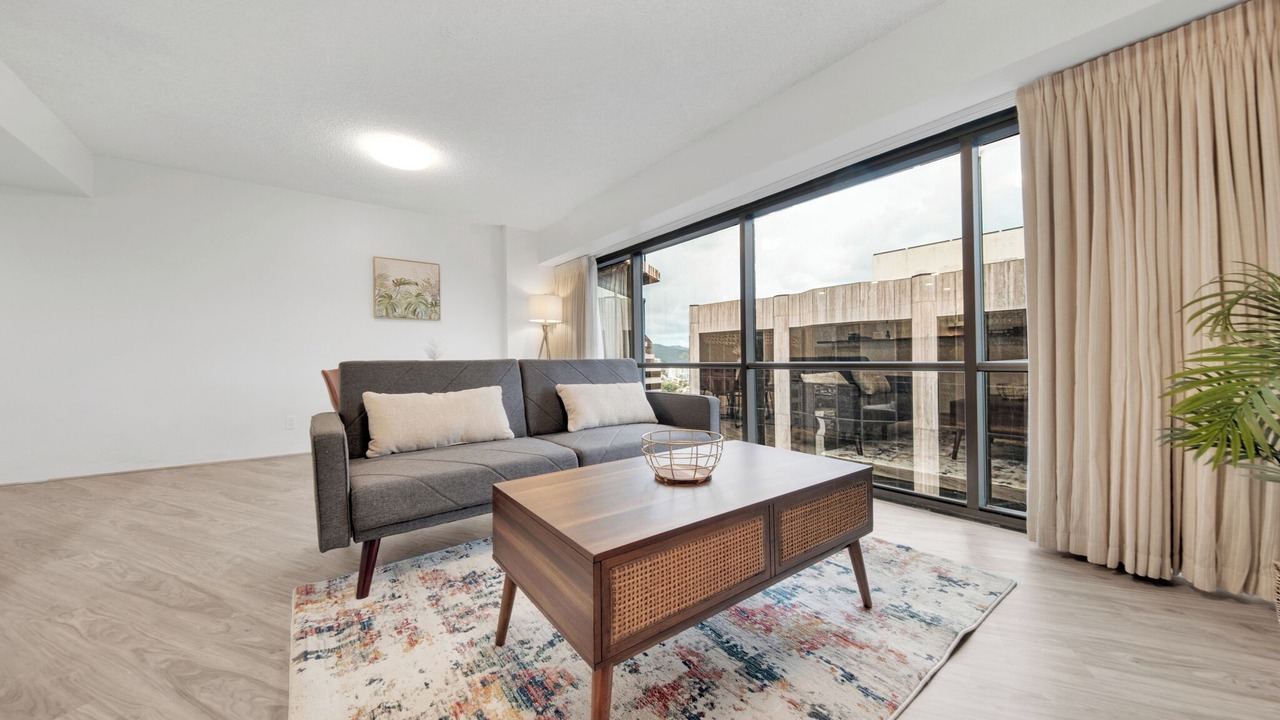 Photo of Livingroom in Downtown Honolulu