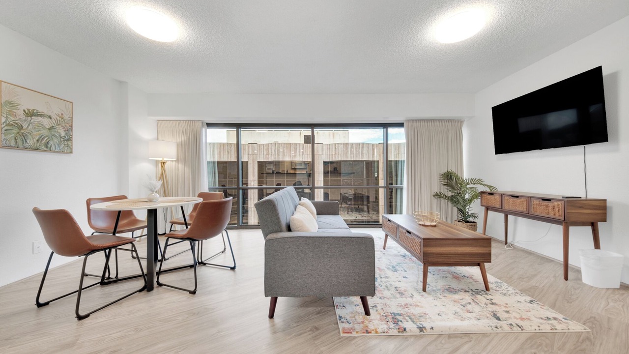 Photo of Livingroom in Downtown Honolulu