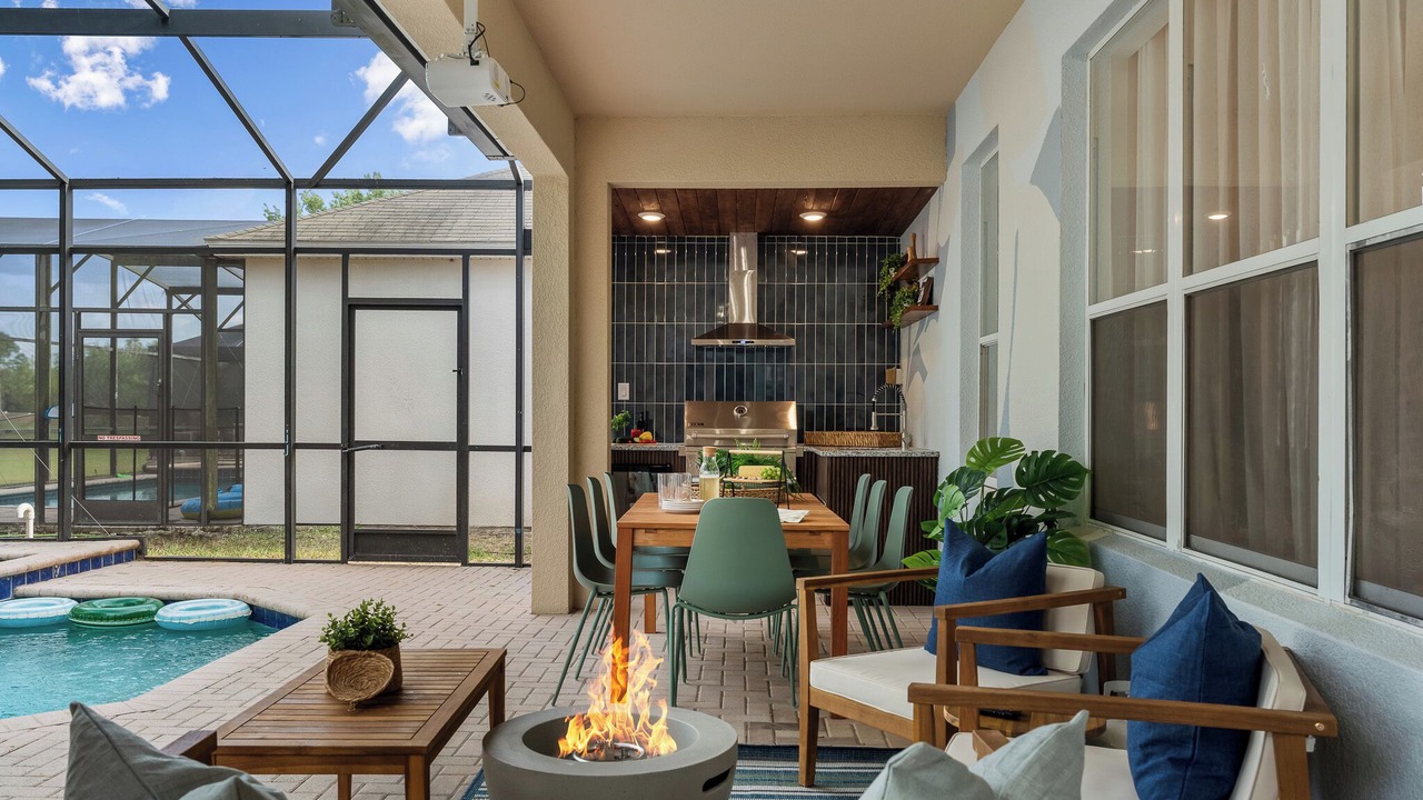 Photo of Outdoor in Windsor Hills