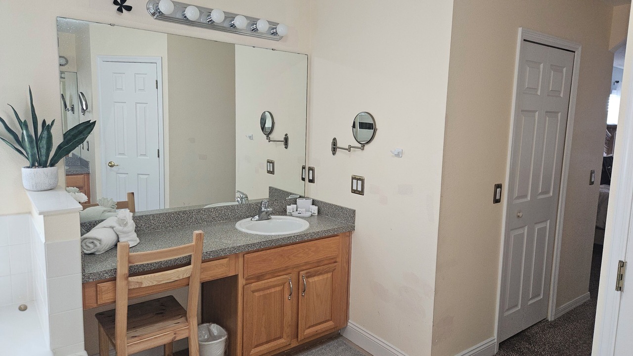 Photo of Bathroom in West Haven