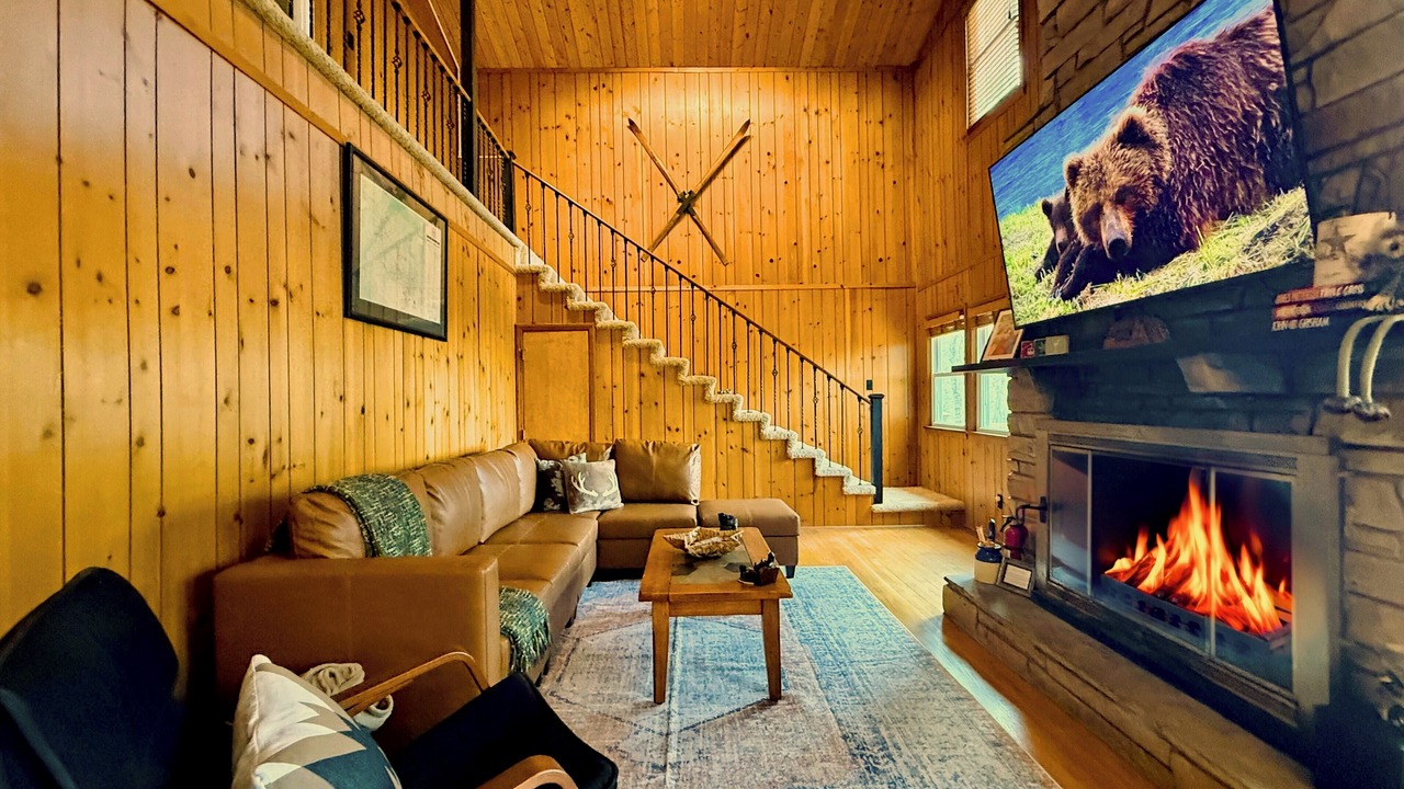 Photo of Livingroom in Charter Hills