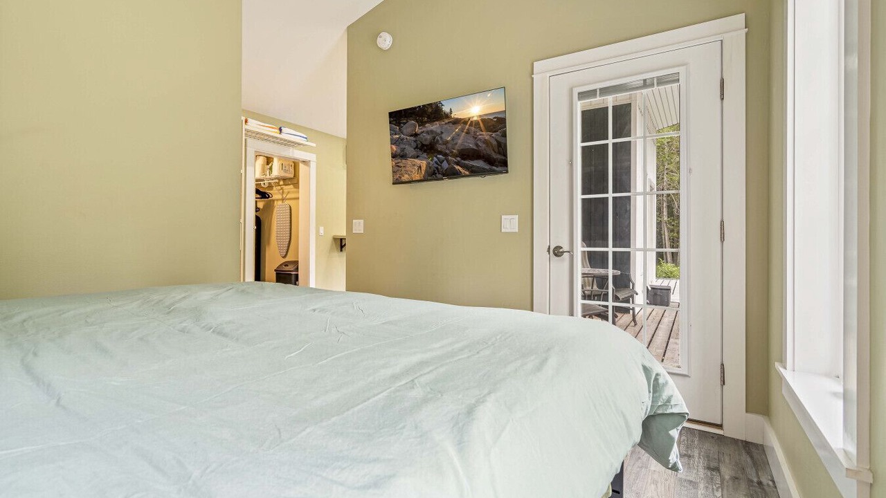 Photo of Bedroom in Lamoine