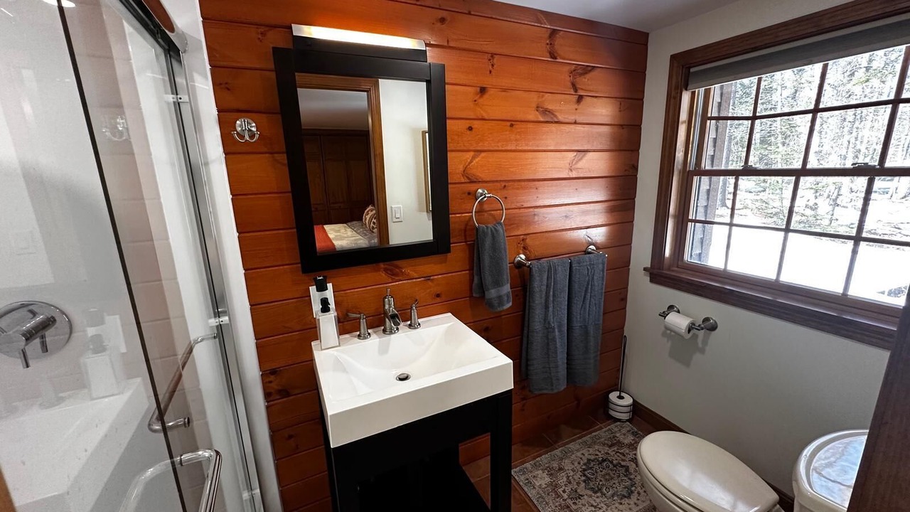 Photo of Bathroom in Mount Vernon