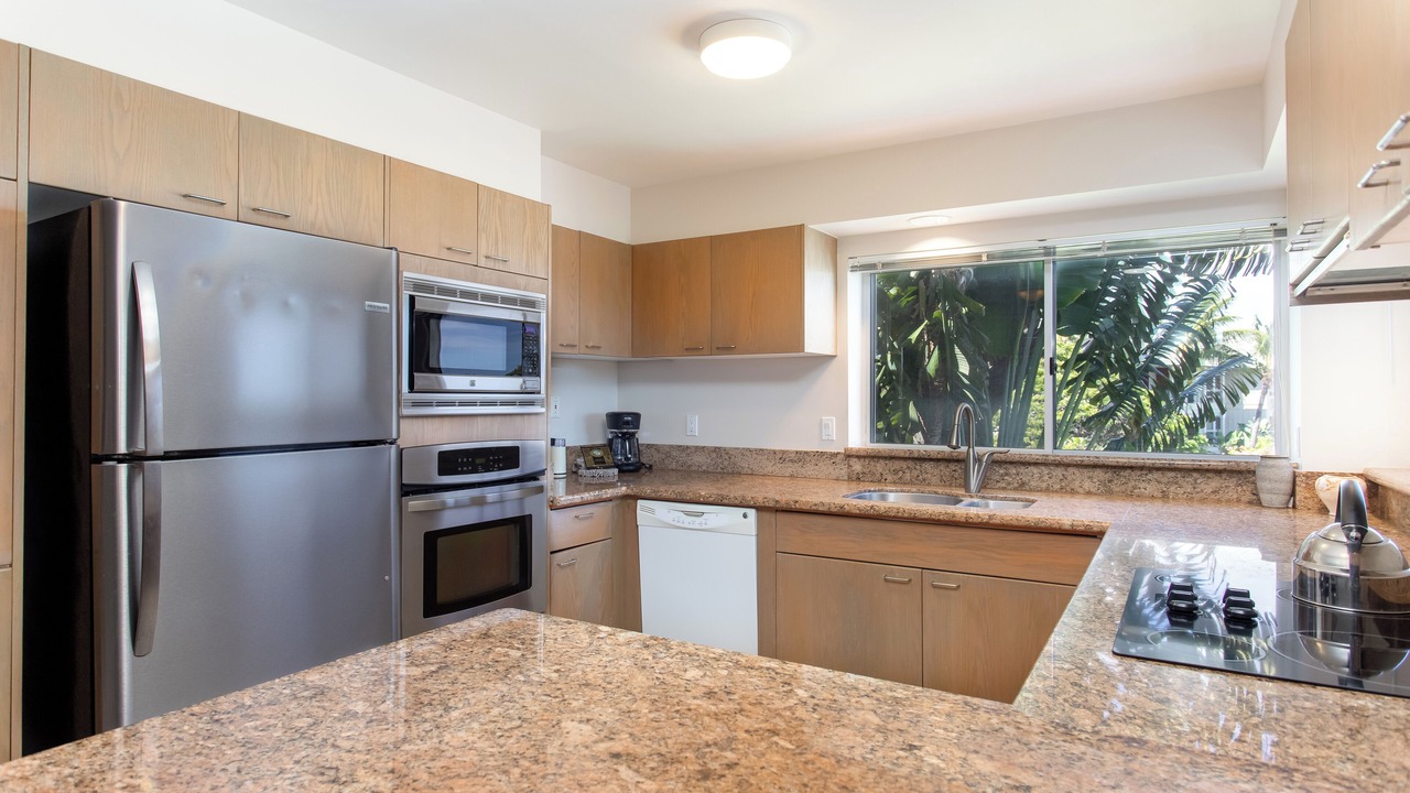 Photo of Kitchen in Waikoloa