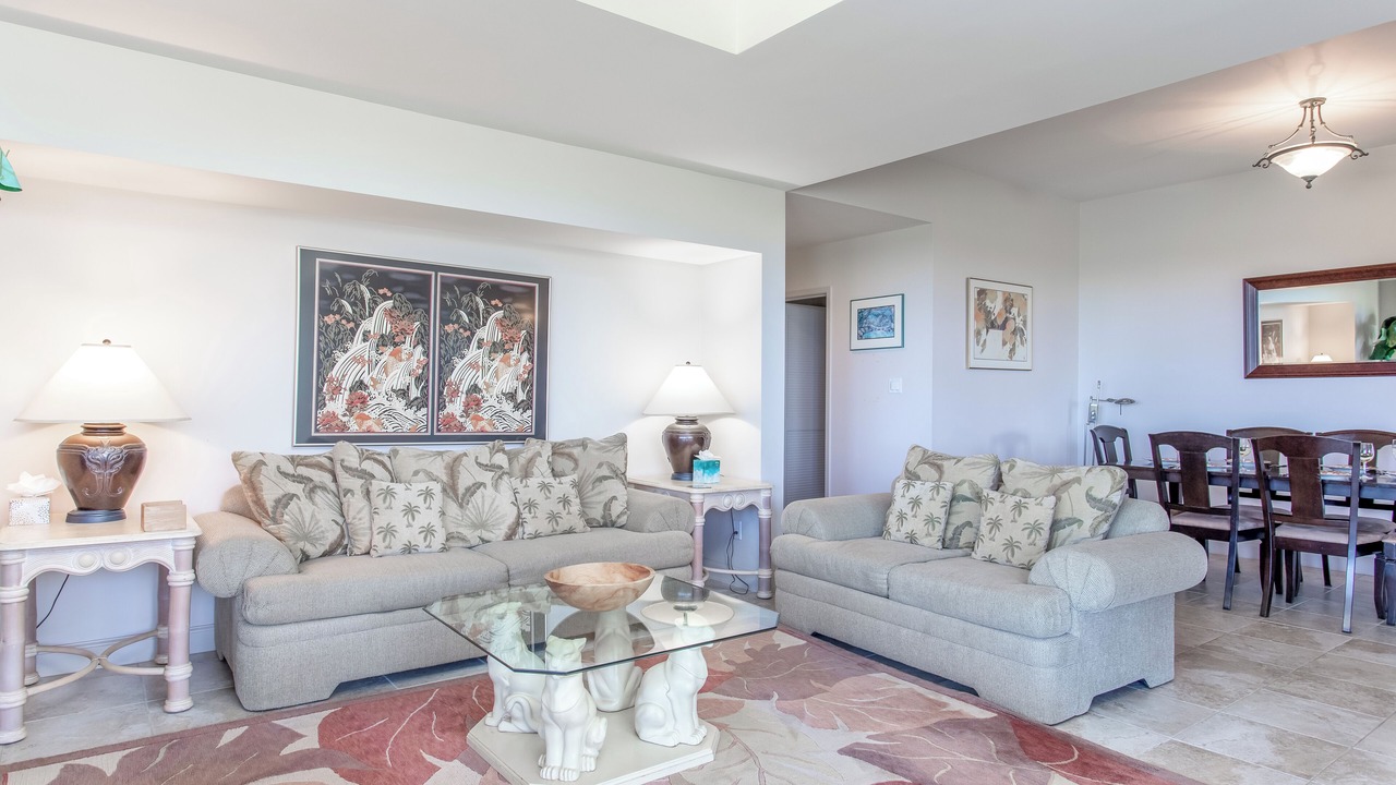 Photo of Livingroom in Waikoloa