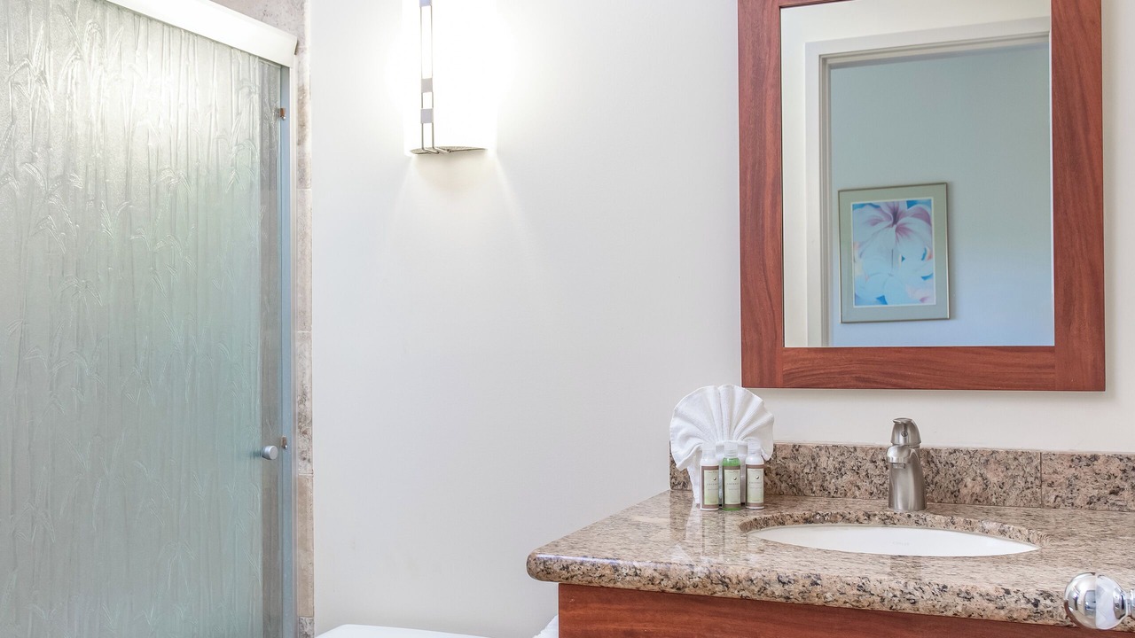 Photo of Bathroom in Waikoloa