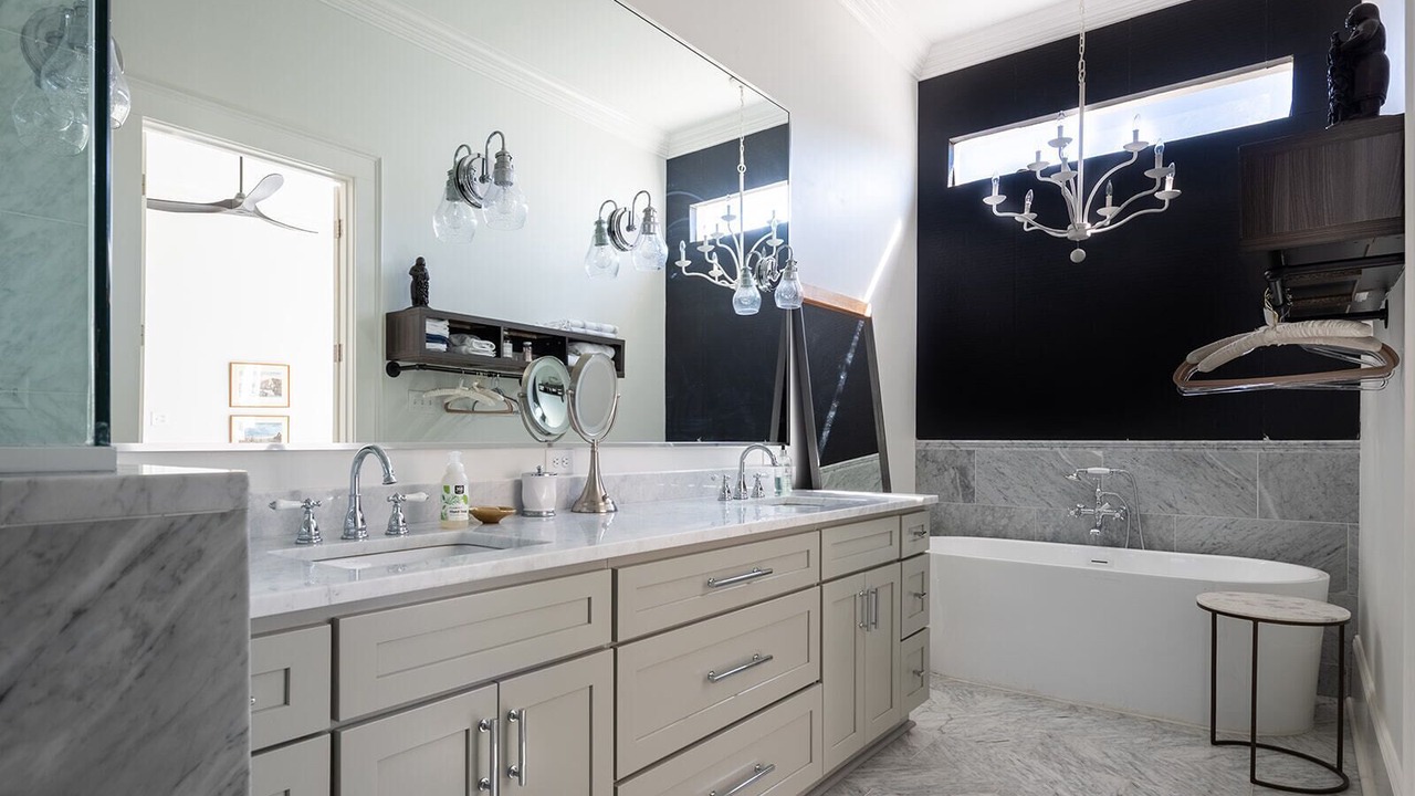 Photo of Bathroom in West Riverside