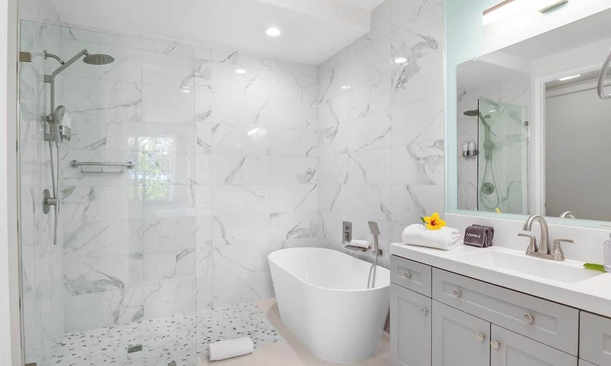 Photo of Bathroom in Waikoloa
