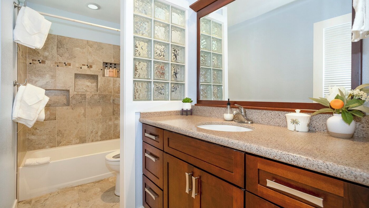 Photo of Bathroom in Princeville