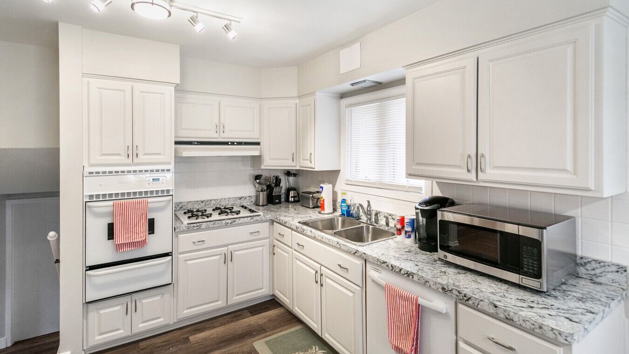 Photo of Kitchen in Mundelein
