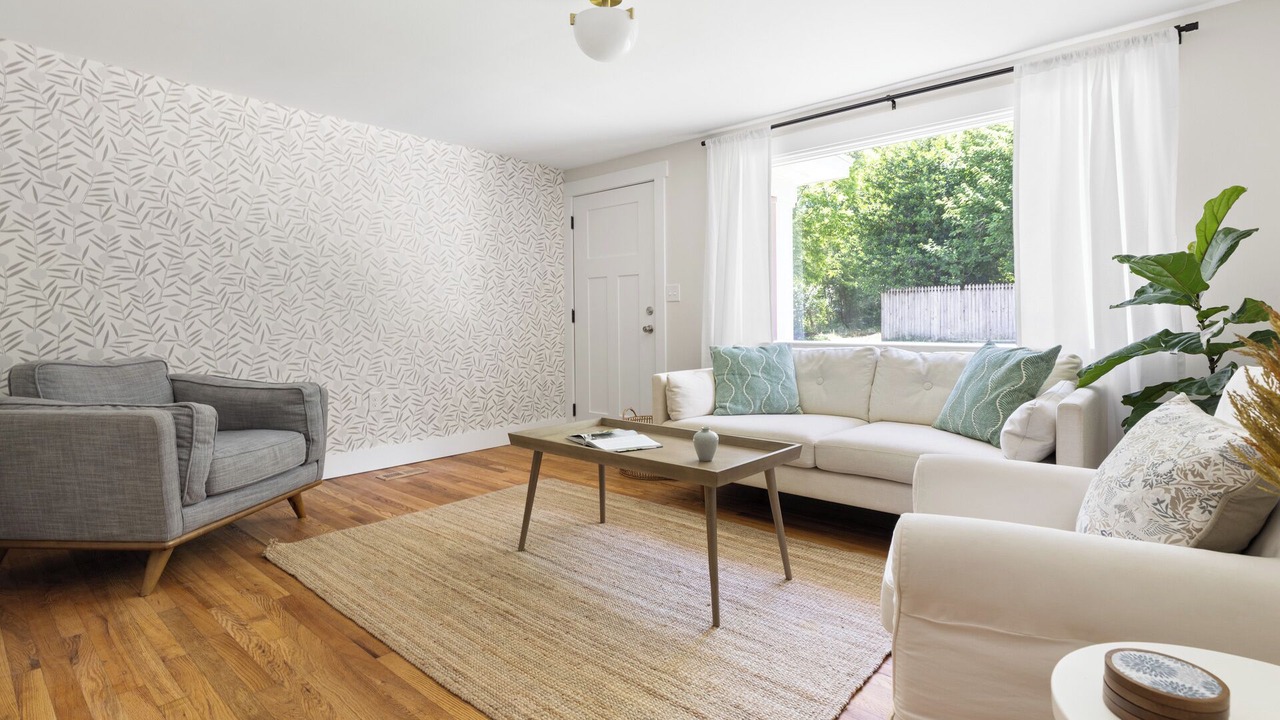 Photo of Livingroom in Clayton