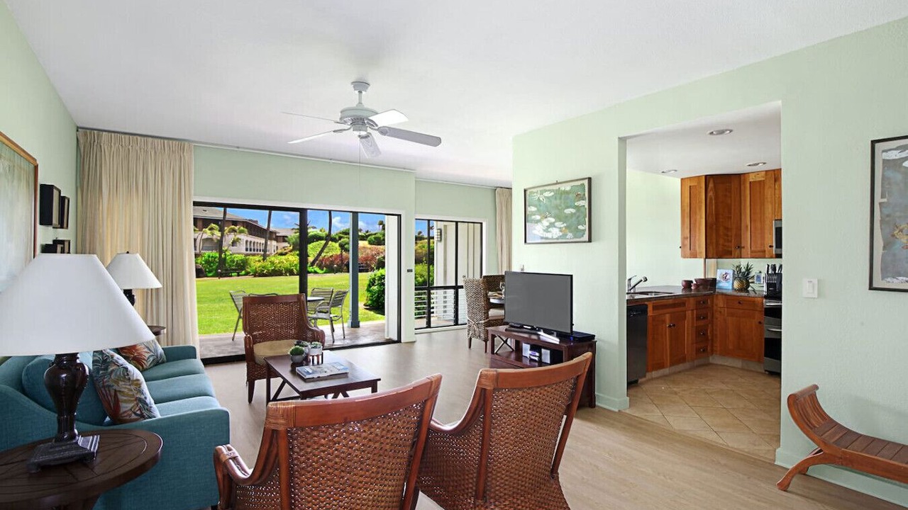Photo of Livingroom in Bayview