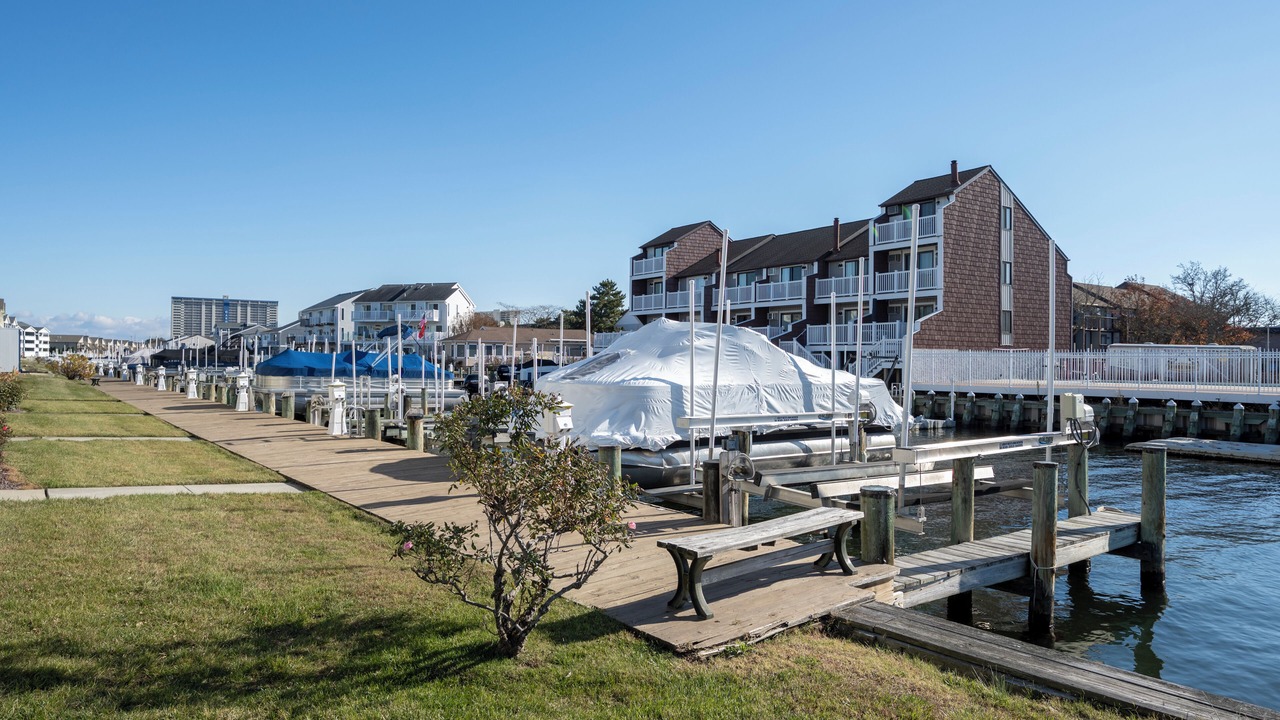 Photo of Outdoor in Heron Harbour Isle