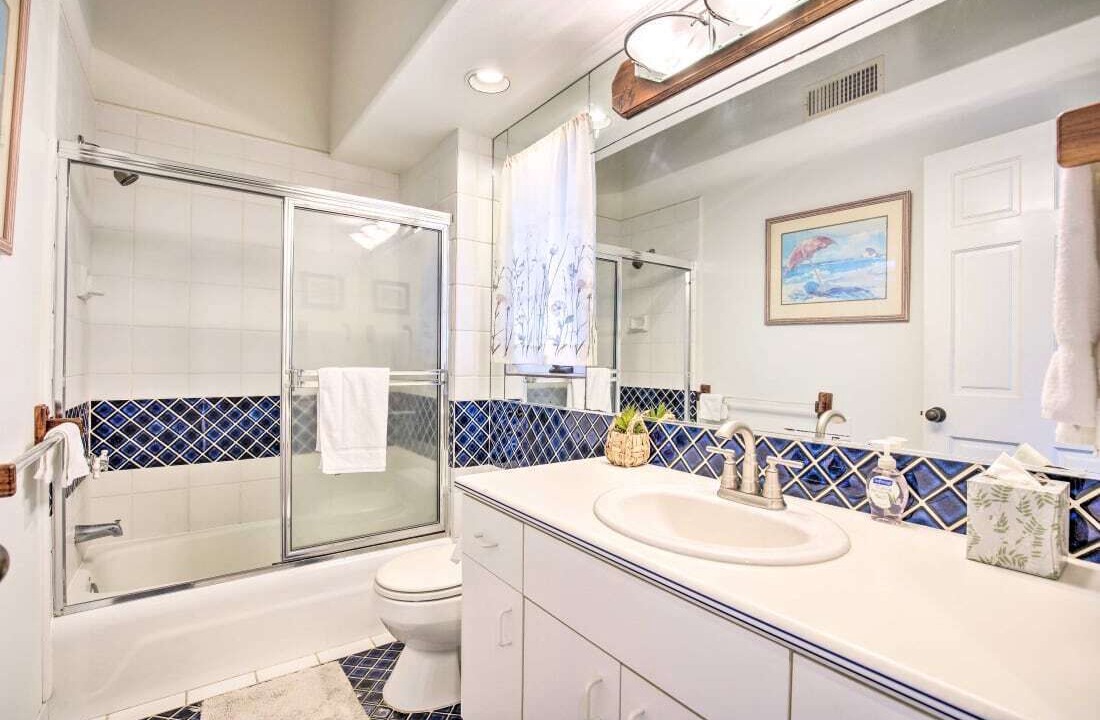 Photo of Bathroom in Keauhou