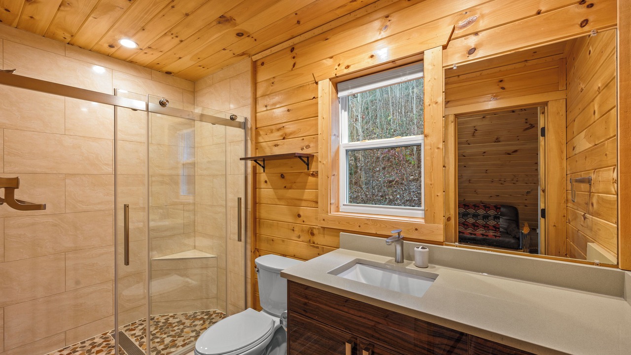 Photo of Bathroom in Chalet Village North