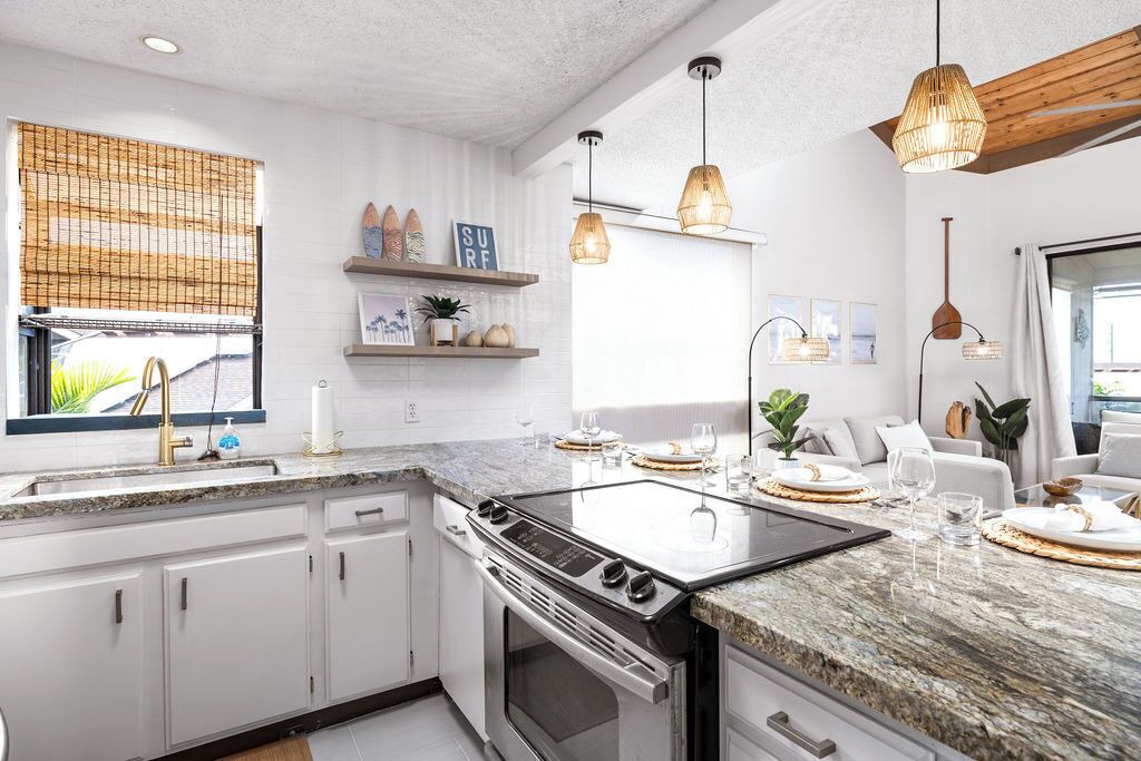 Photo of Kitchen in Historic Kailua Village
