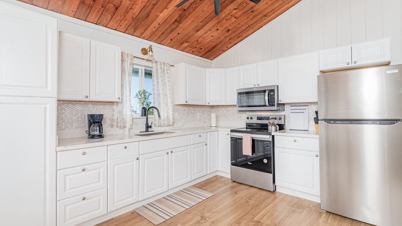 Photo of Kitchen in Kalaoa