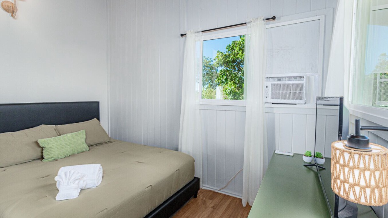 Photo of Bedroom in Kalaoa