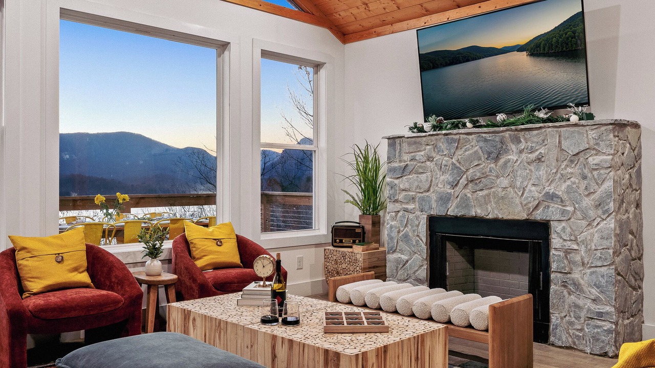 Photo of Livingroom in Sunset Cove