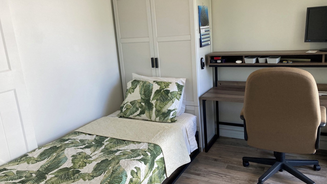 Photo of Bedroom in Eastern Honolulu