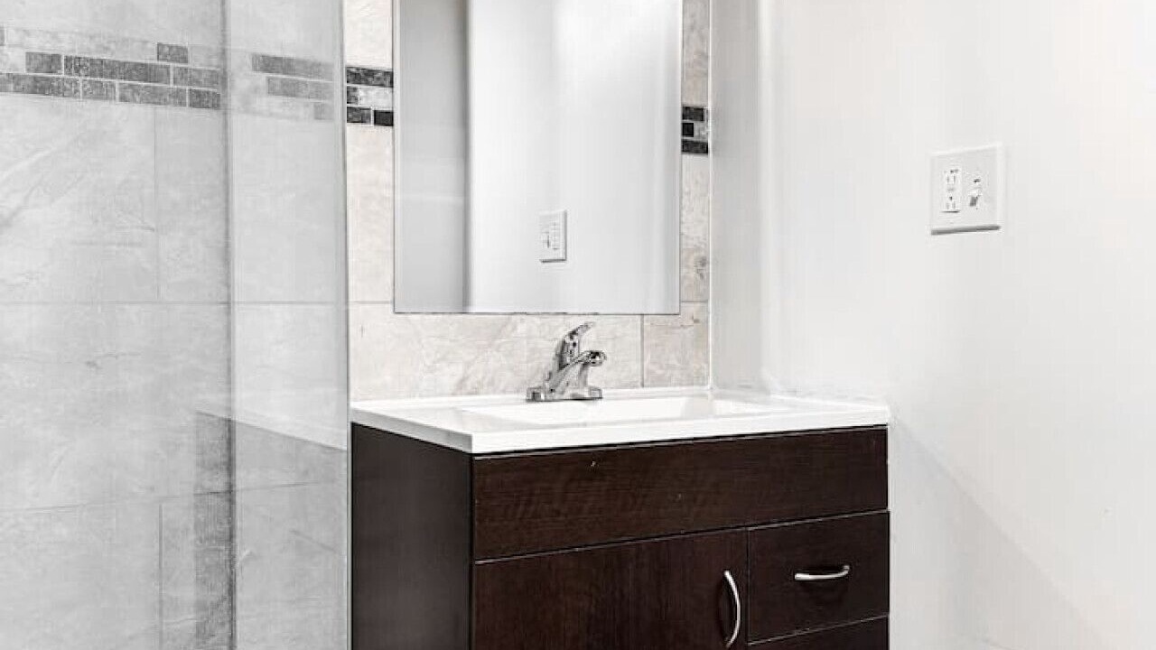 Photo of Bathroom in Embden