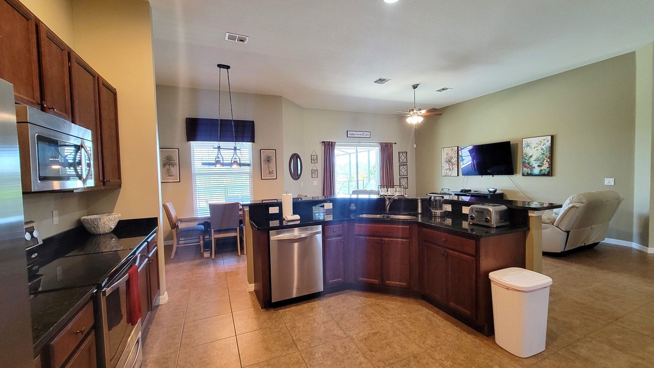 Photo of Kitchen in Watersong